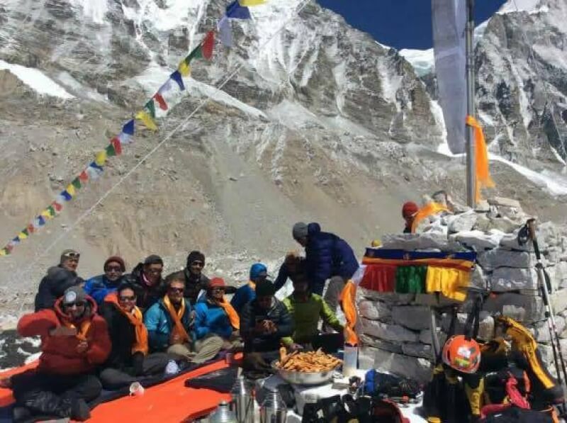 Everest and Annapurna update 17.04.16